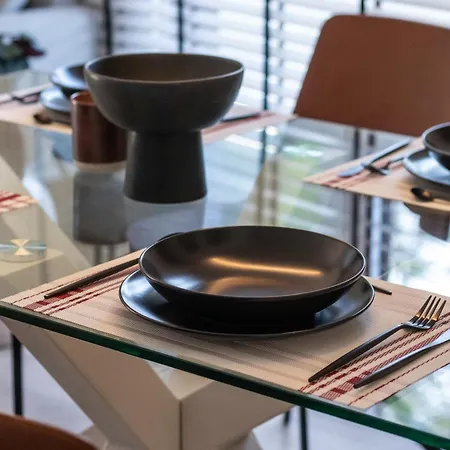 公寓 Akomodat En Precioso Y Moderno Con Jardin Y Parking 格乔