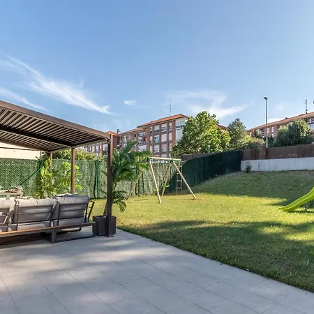 公寓 Akomodat En Precioso Y Moderno Con Jardin Y Parking *