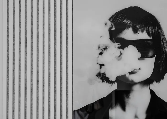 Akomodat En Precioso Y Moderno Con Jardin Y Parking