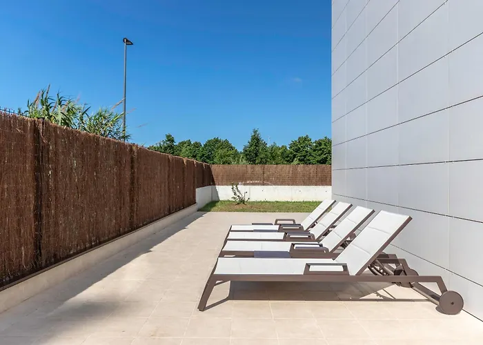 Akomodat En Precioso Y Moderno Con Jardin Y Parking Getxo