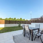 Akomodat En Precioso Y Moderno Con Jardin Y Parking Getxo
