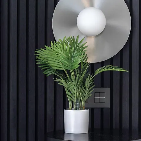 Akomodat En Precioso Y Moderno Con Jardin Y Parking Lejlighed